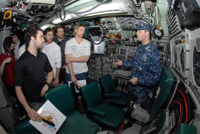 Norfolk Admirals Pay A Visit To Sailors Aboard The Uss Montpelier
