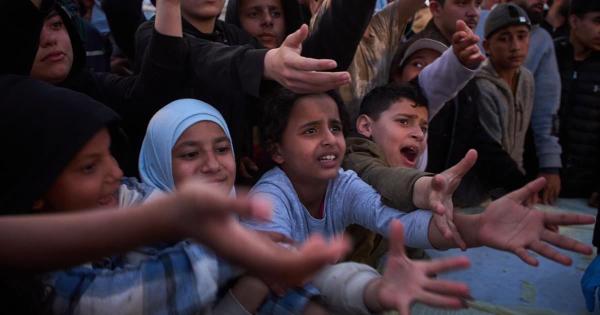 नवीनतम: ट्रम्प ने चेतावनी दी कि ‘आज रात पूरी सभ्यता मर जाएगी’ लेकिन कहते हैं कि ईरान अभी भी आत्मसमर्पण कर सकता है