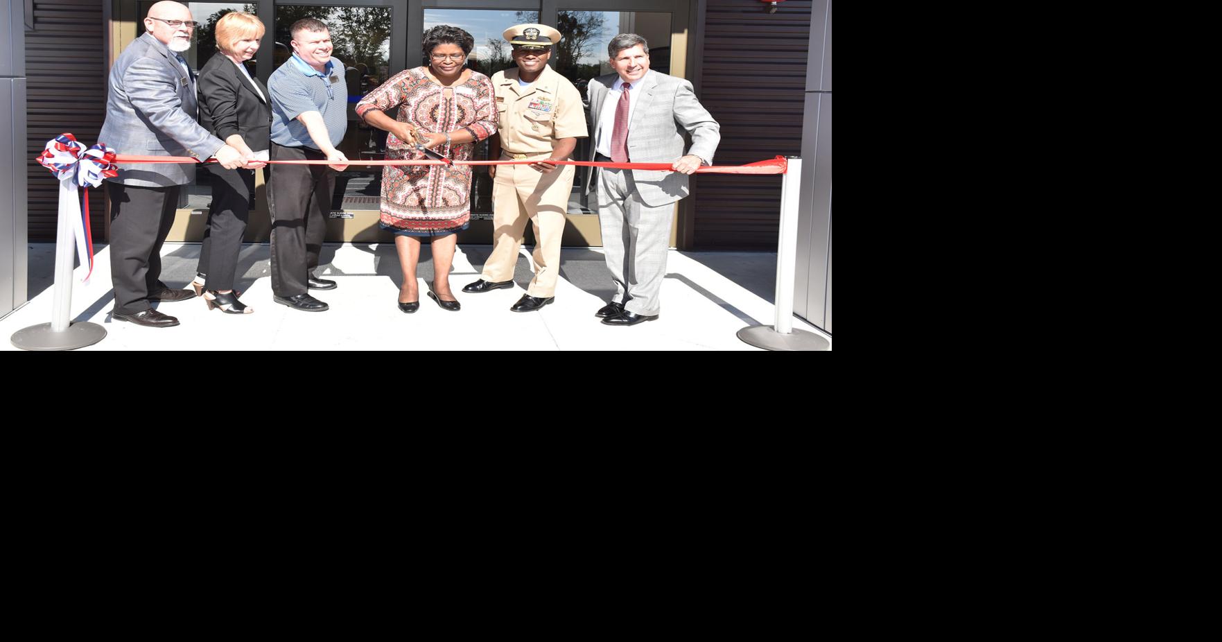 Naval Support Activity Hampton RoadsNorthwest Annex cuts the ribbon on the new Navy Exchange