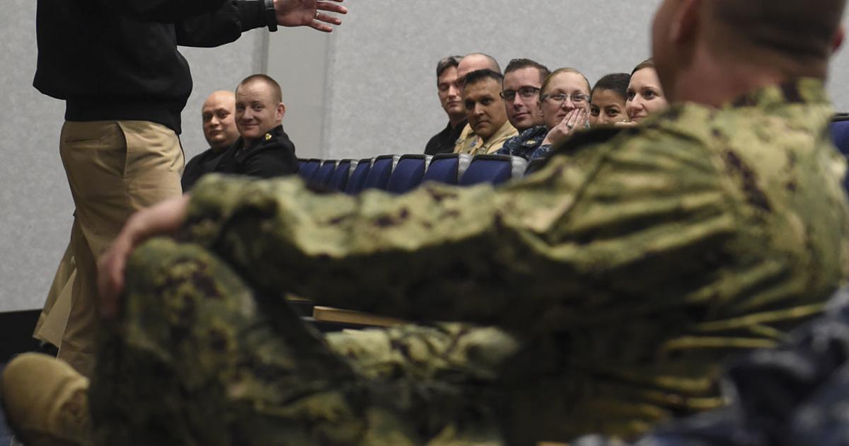 Committed to serve: NAVADMIN 307/17 | Top Stories | militarynews.com