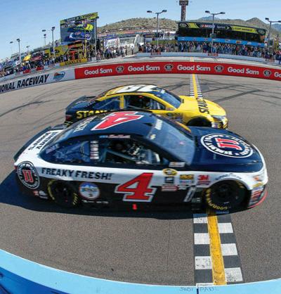 Harvick Bests Edwards In Closest Finish Ever At Phoenix Nascar Insider Militarynews Com