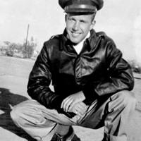 Alan Hallet World War II B-24 pilot’s remains laid to rest at Arlington | Top ...