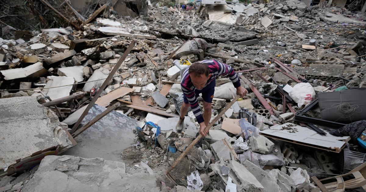 नवीनतम: एपी सूत्रों का कहना है कि ईरानी मिसाइल हमले में सऊदी हवाई अड्डे पर कई अमेरिकी सैनिक घायल हो गए