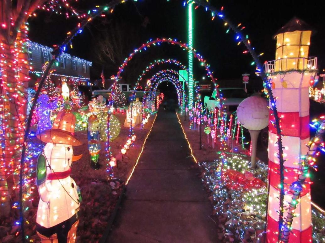 If you're looking for Hampton Roads' brightest holiday lights, here's a