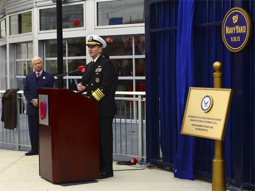 Navy Yard shooting: Washington Nationals auctioning jerseys for victim  relief fund