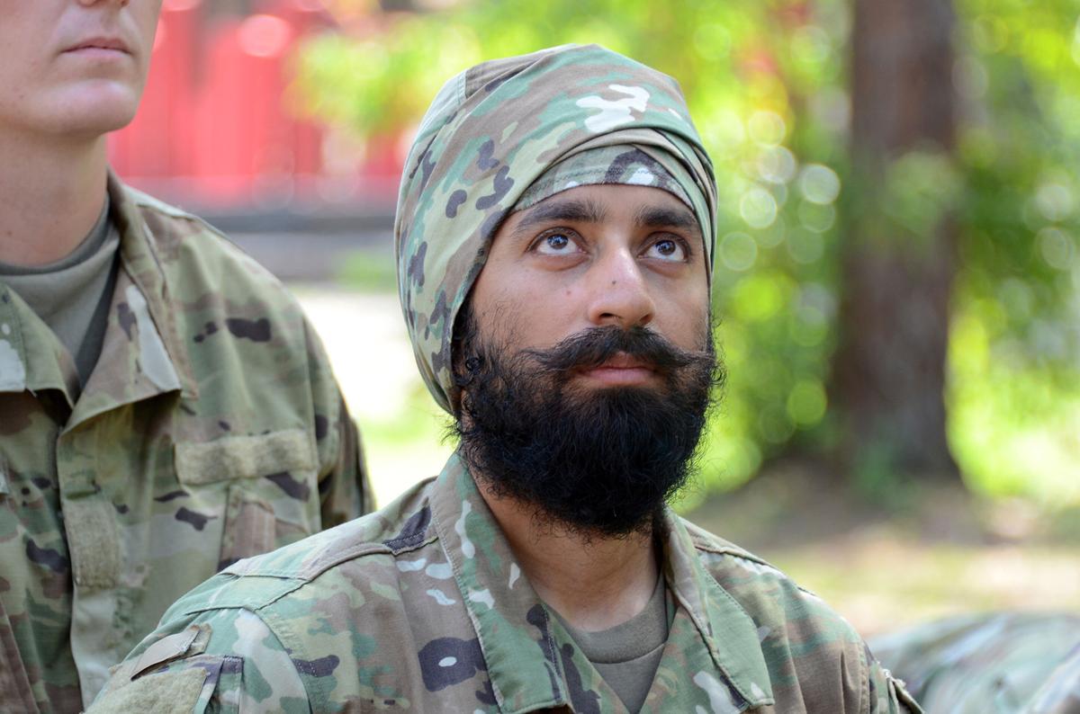 Turbans Beards Dreadlocks Now Permissible For Some Soldiers News Militarynews Com Turbans Beards Dreadlocks Now Permissible For Some Soldiers News Militarynews Com
