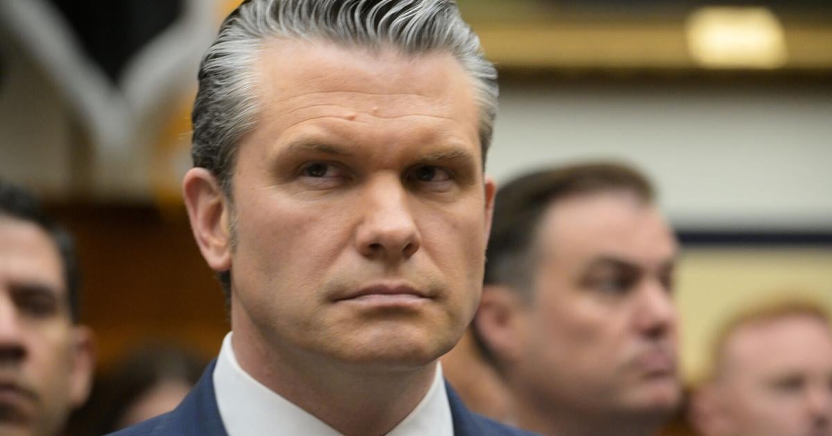 Hegseth bentrok untuk kedua kalinya dengan Demokrat di Kongres terkait perang Iran.