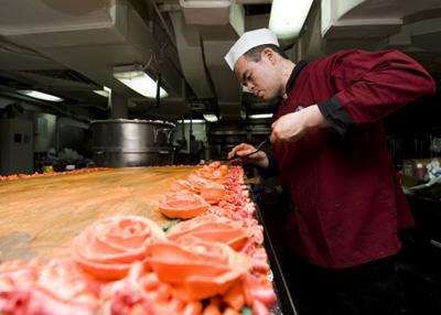 Nfmt Norfolk Teaches Valuable Baking And Decorating Skills Top