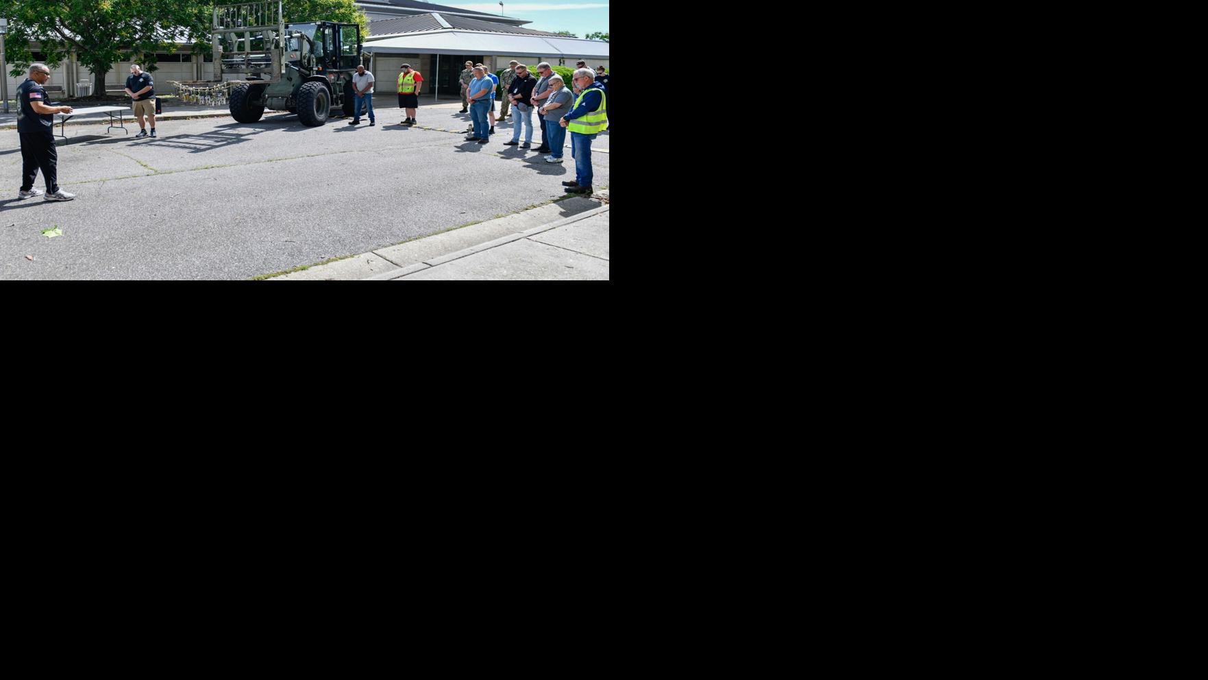 NAVSTA Norfolk hosts 4th annual “Port Dawg” 5K Memorial Run