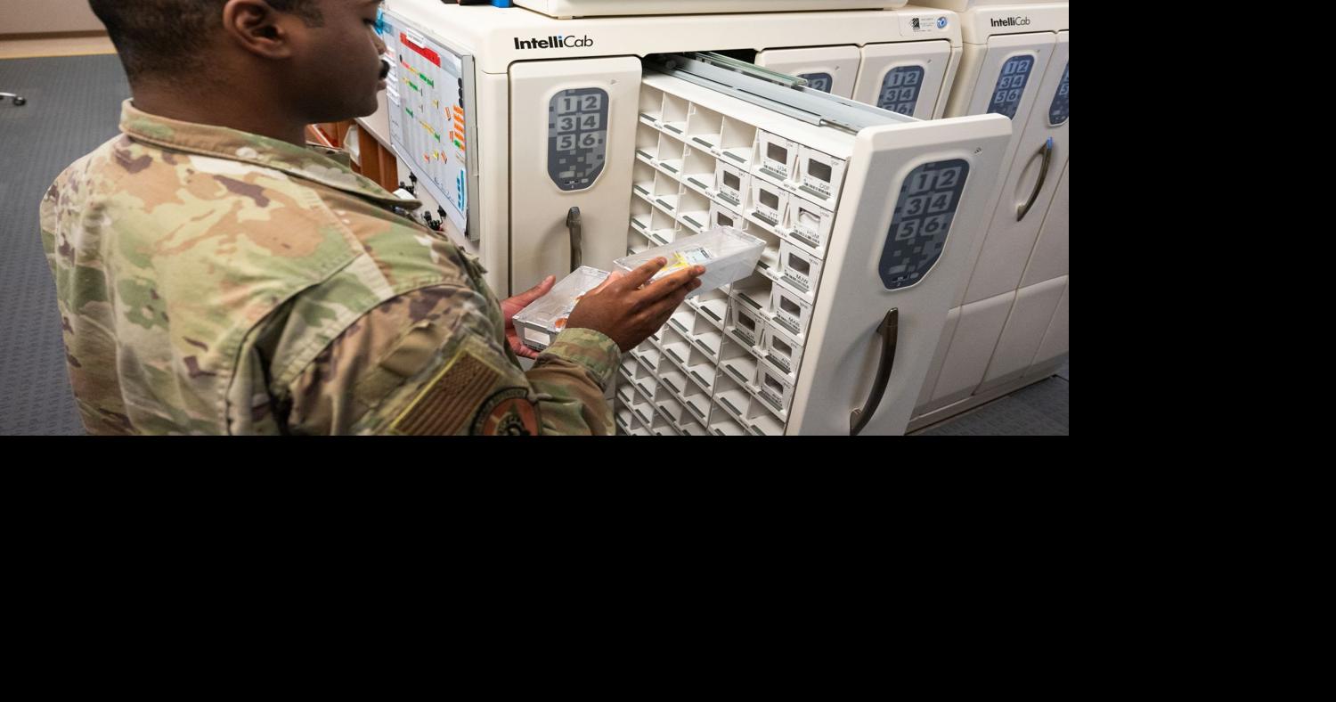 Make the most of your TRICARE pharmacy benefit in 2026 | Navy Medicine ...