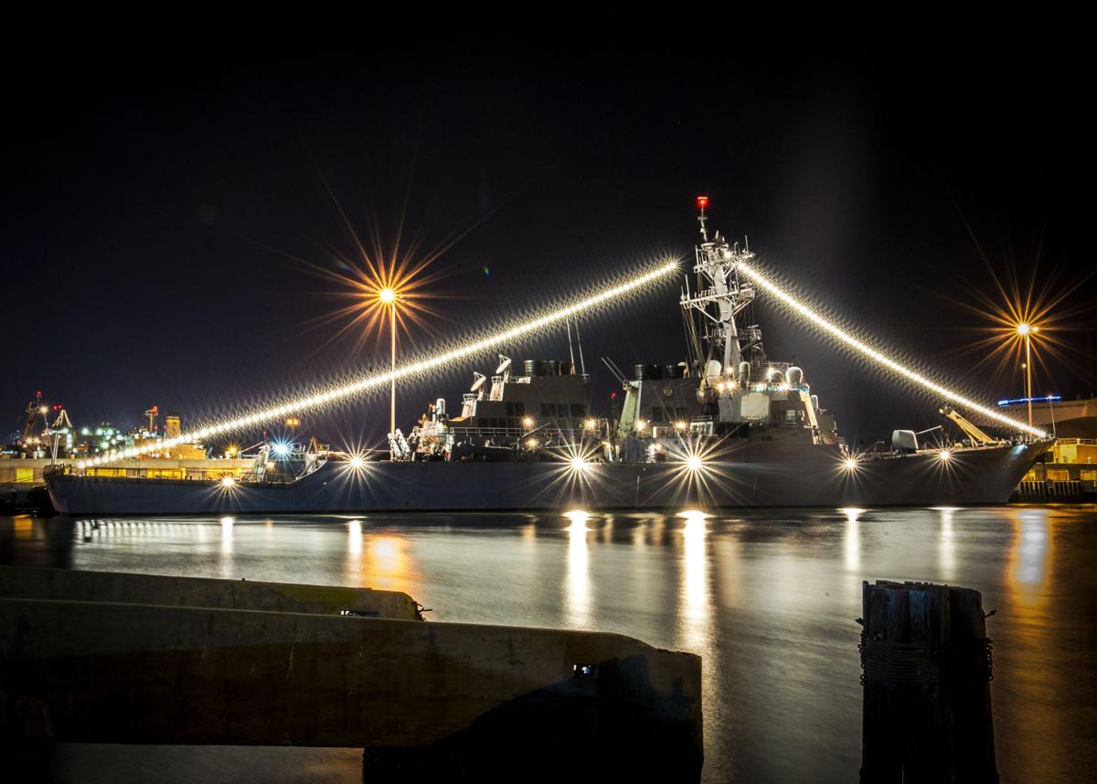 Are The Ships At Norfolk Naval Base Decorated For Christmas 2022 Navy Ships Engage In Operation Decorama | Photos | Militarynews.com