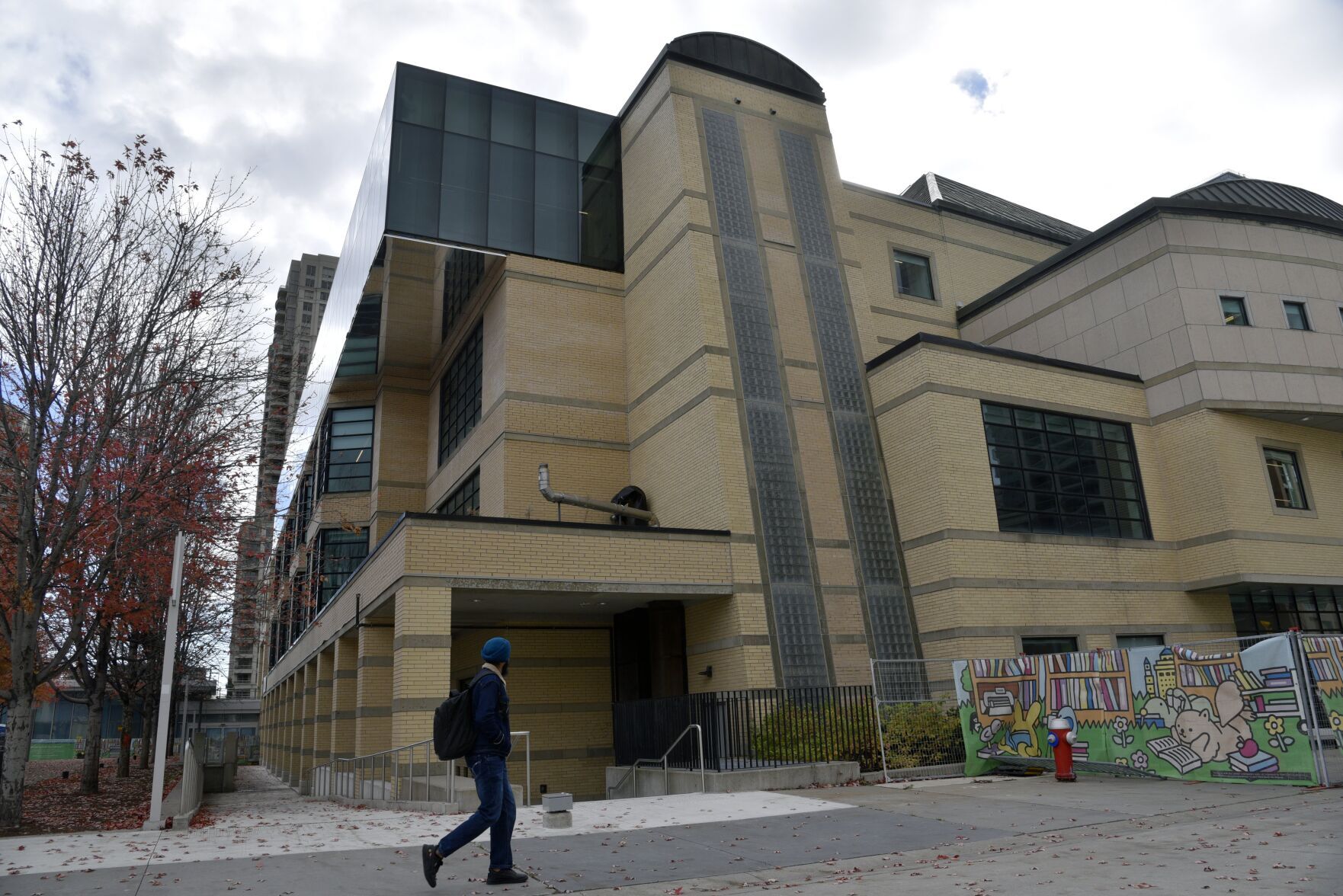 Renovations for Mississauga library millions over budget