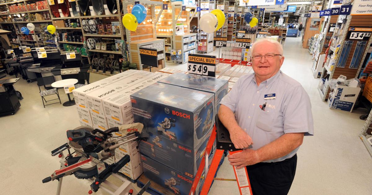 Rona unveils a brand new look