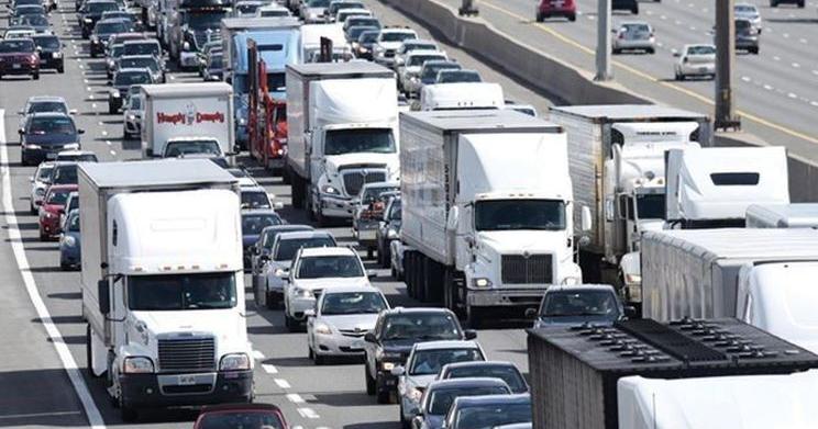 'ALL LANES CLOSED': Significant Mississauga closures on QEW and Highway 403 as well as Highway 401 Oct. 2-6 trigger traffic warnings to drivers