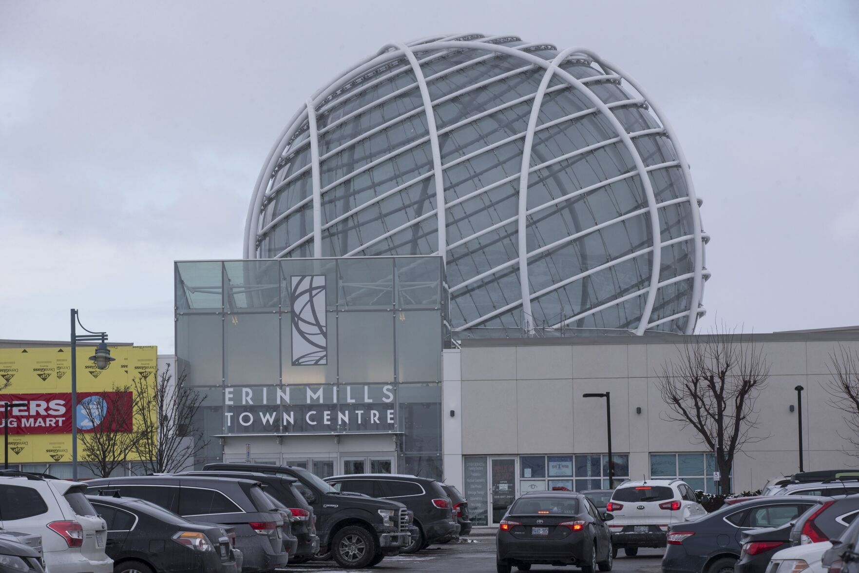 Erin Mills Town Centre Mall