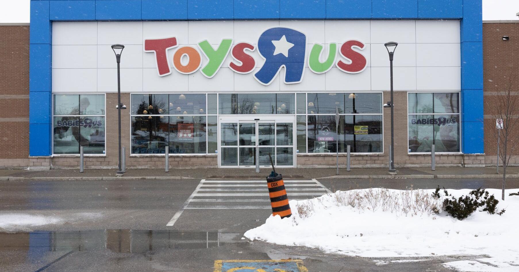 Can Toys  R  Us Canada succeed ? Retail analyst says no