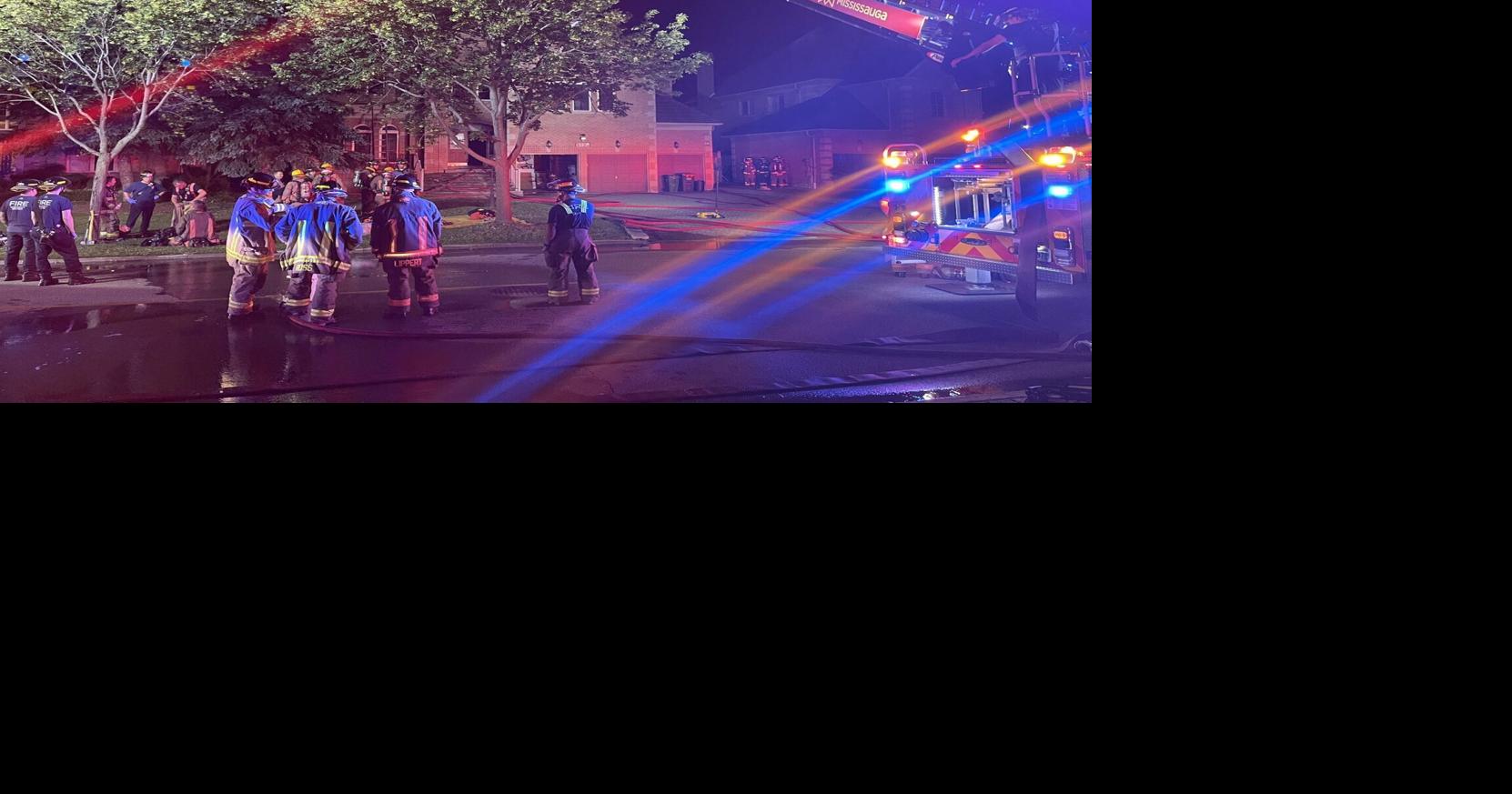 Man in hospital following Mississauga house fire