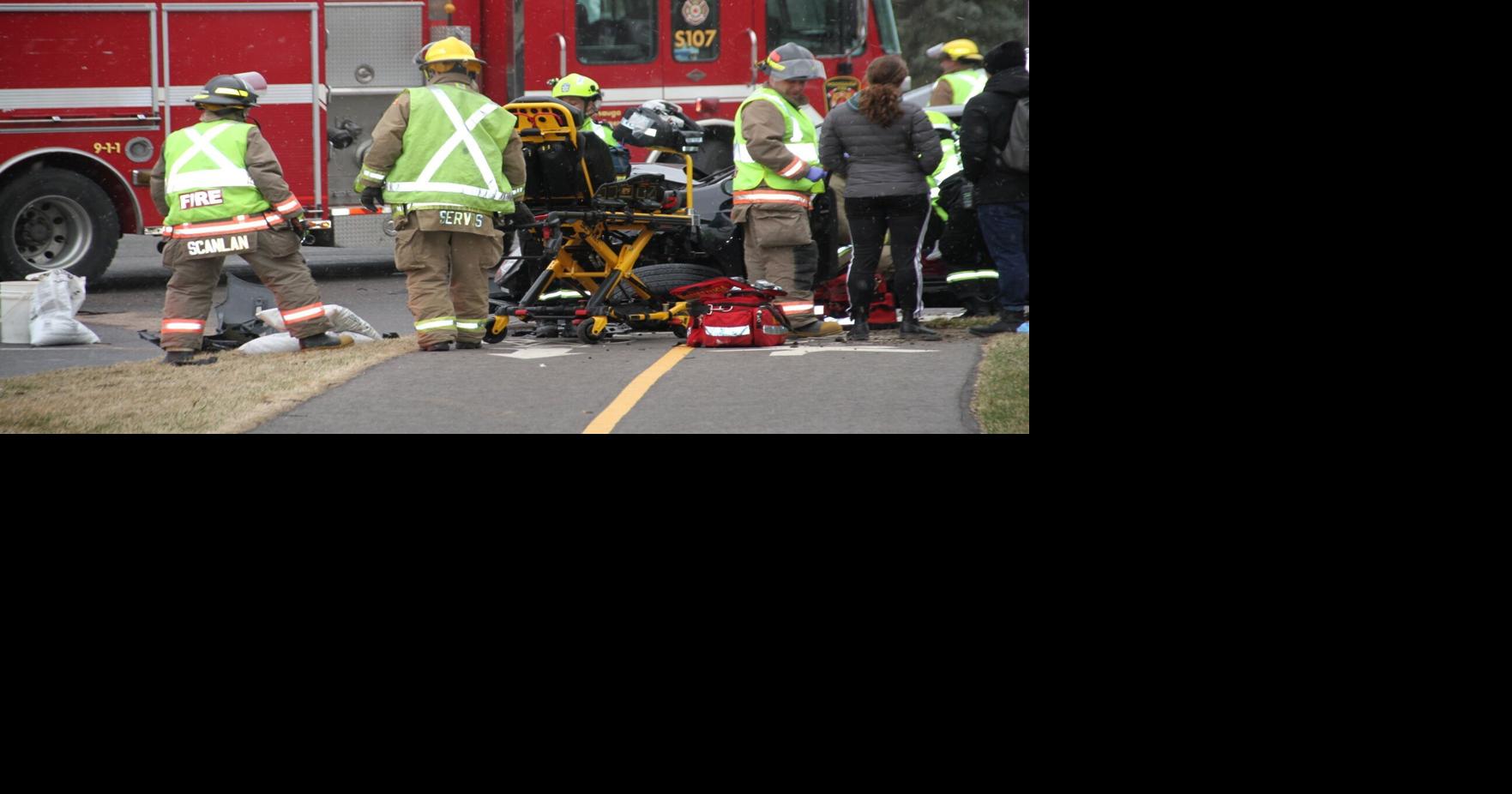 Woman taken to hospital after collision in Mississauga