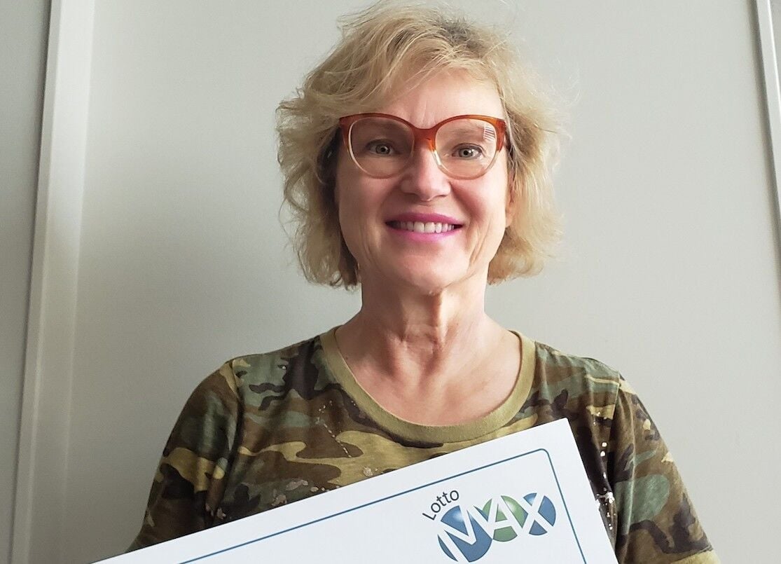 Mississauga Woman Wins 500000 Lotto Max Prize and Dreams Come True