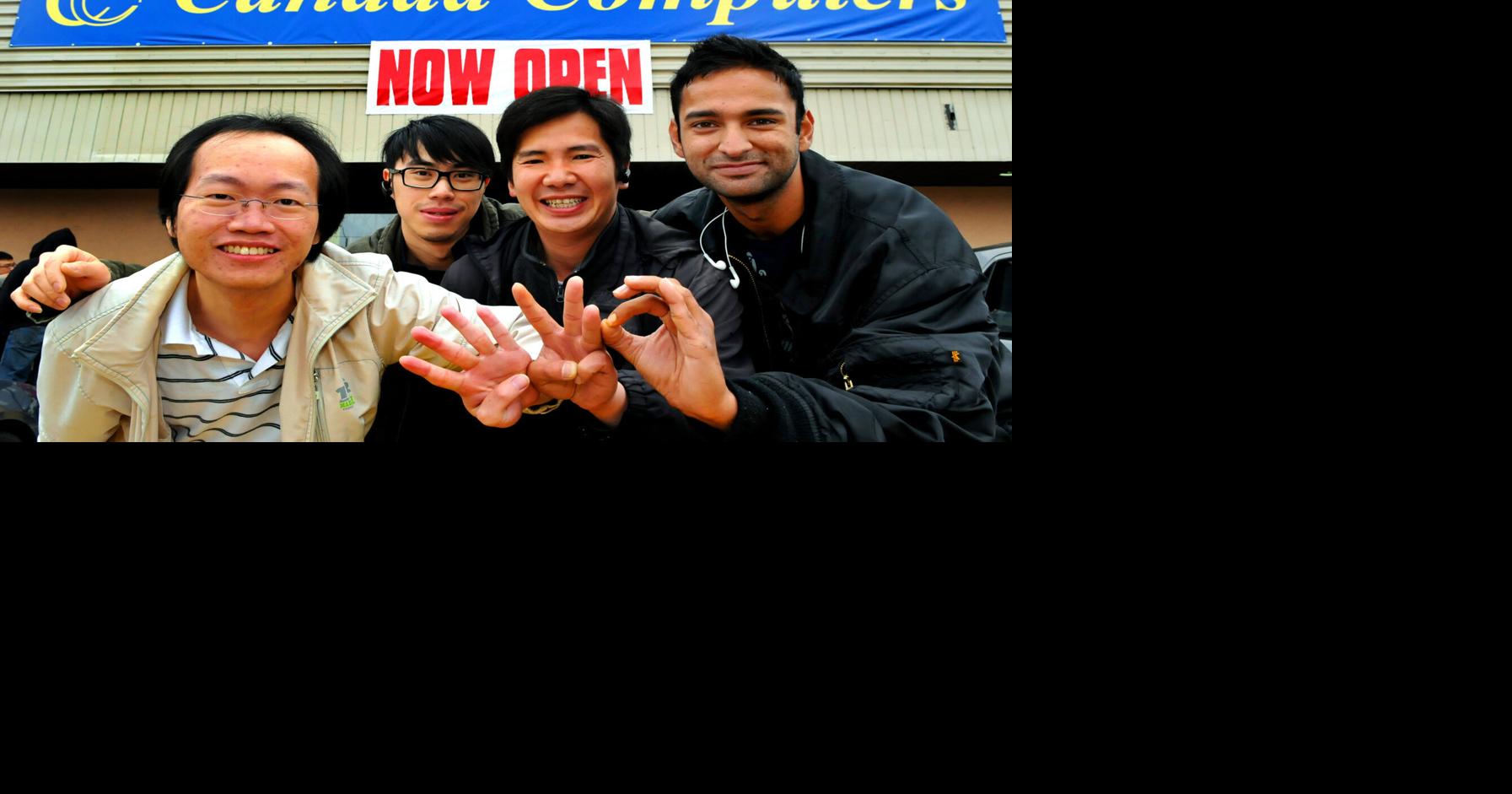 Canada Computers opens