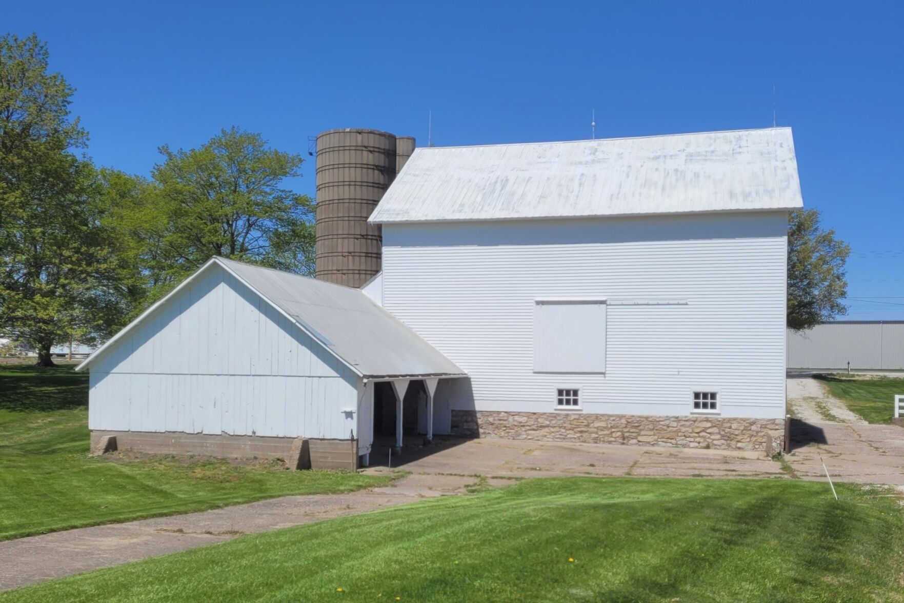 Local barns featured on tour of unusual, historic barns