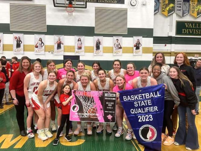 Punching their ticket The Hawk Eye Burlington, Iowa