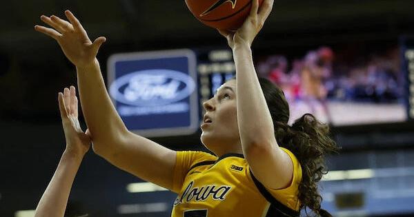 Women's basketball: Iowa loses McCabe, blasts Buckeyes