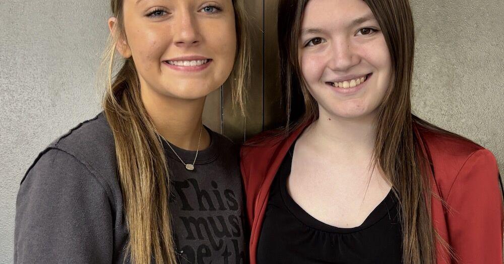 ALA Unit 682 announces two Warsaw High School Illini Girls State delegates