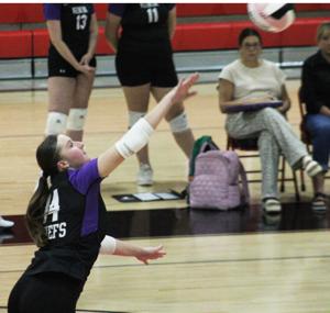 Fort Madison swings away on Keokuk (copy)