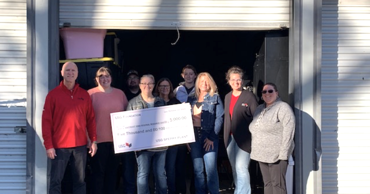 USG Sperry plant awards $5,000 to Southeast Iowa Resource Center