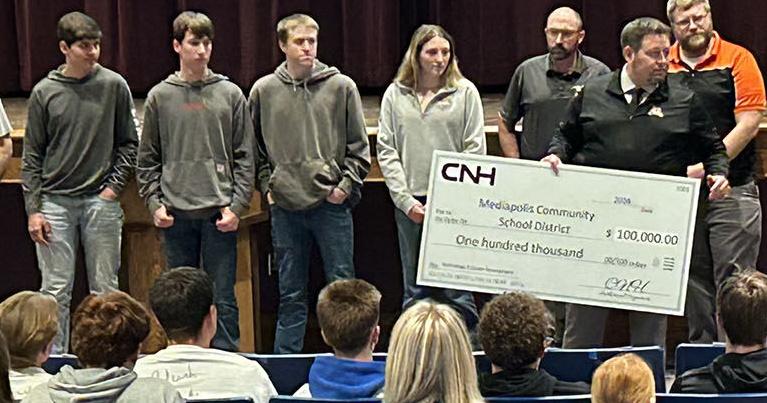 Mediapolis High School students get Q&A with long-time US Senator Chuck Grassley