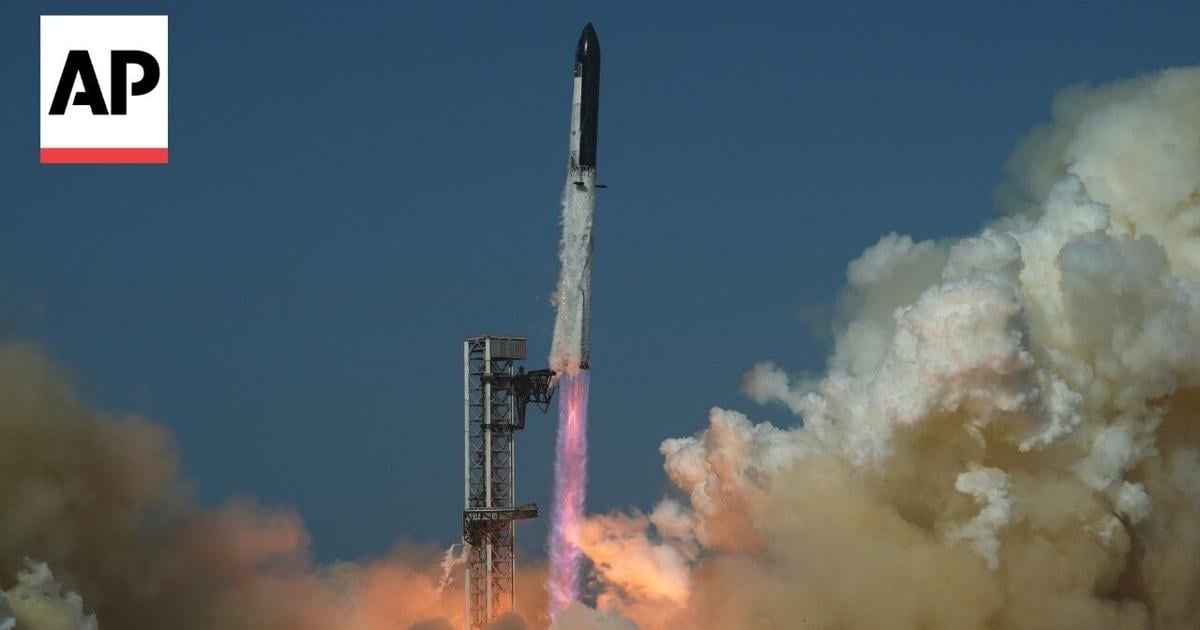 SpaceX launches Starship flight 13 with the most advanced Starlinks
