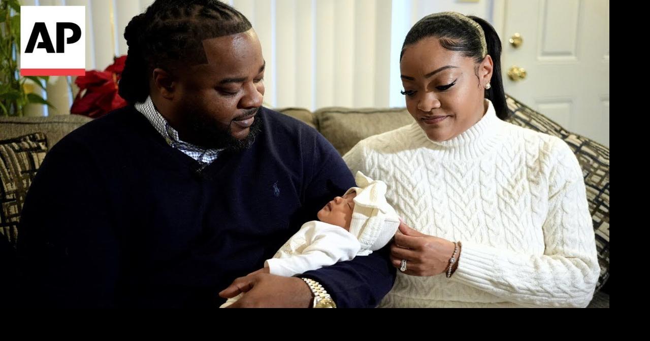 Mother delivers baby in truck after being discharged from Indiana hospital