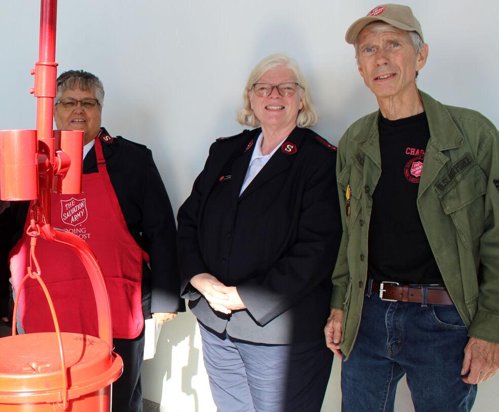 Bell ringers Daily Gate City Keokuk, Iowa
