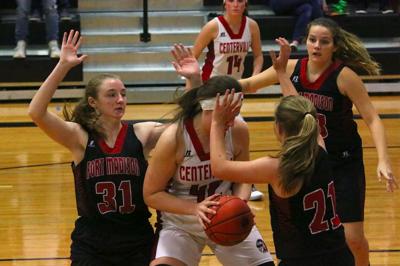 Fmhs Girls Open With Upset Victory Over No 15 Centerville Daily