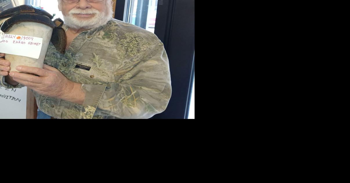 Downtown shop scores authentic sports treasures