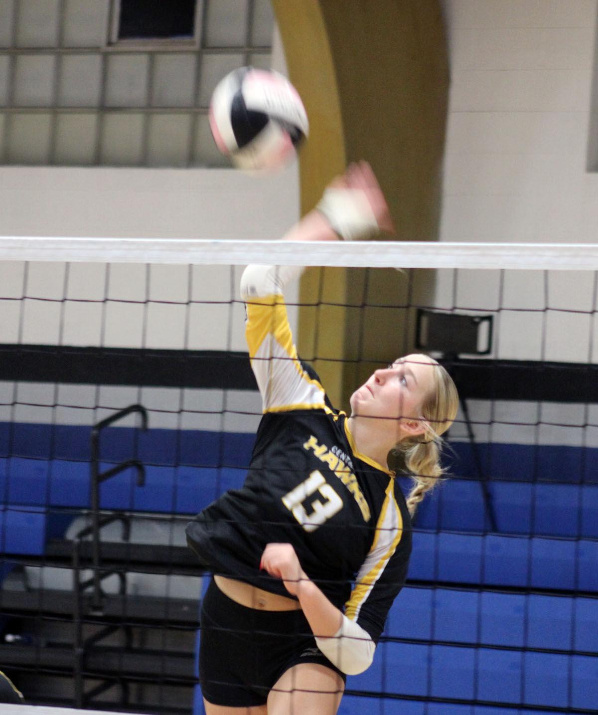 Prep volleyball Shorthanded Central Lee takes fourth at Davis County