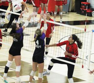 Fort Madison swings away on Keokuk