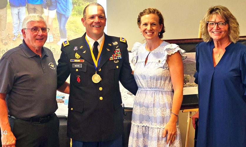 LTC Menn retirement ceremony