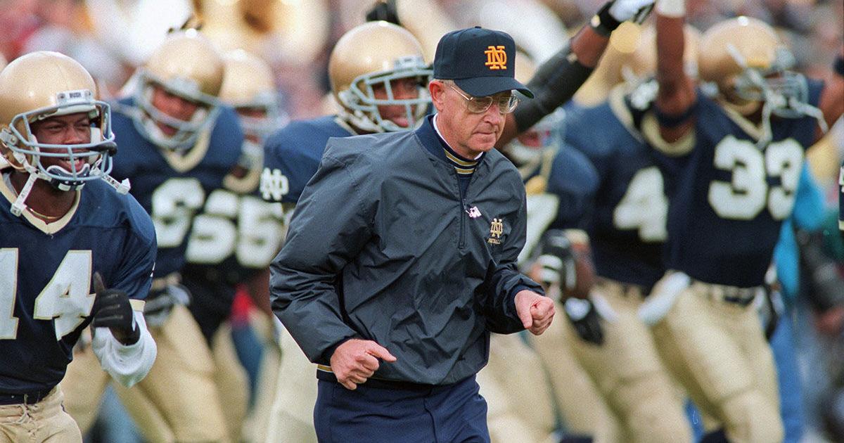 College football: Lou Holtz, who coached Notre Dame to 1988 national title, dies at 89