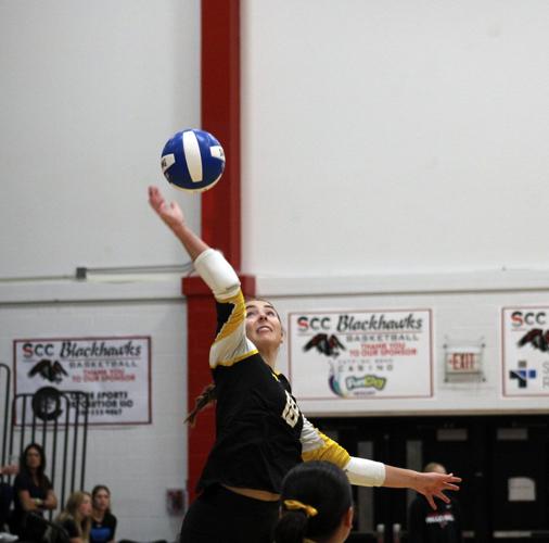 Prep volleyball Central Lee comes up short against No. 4 Holy Trinity
