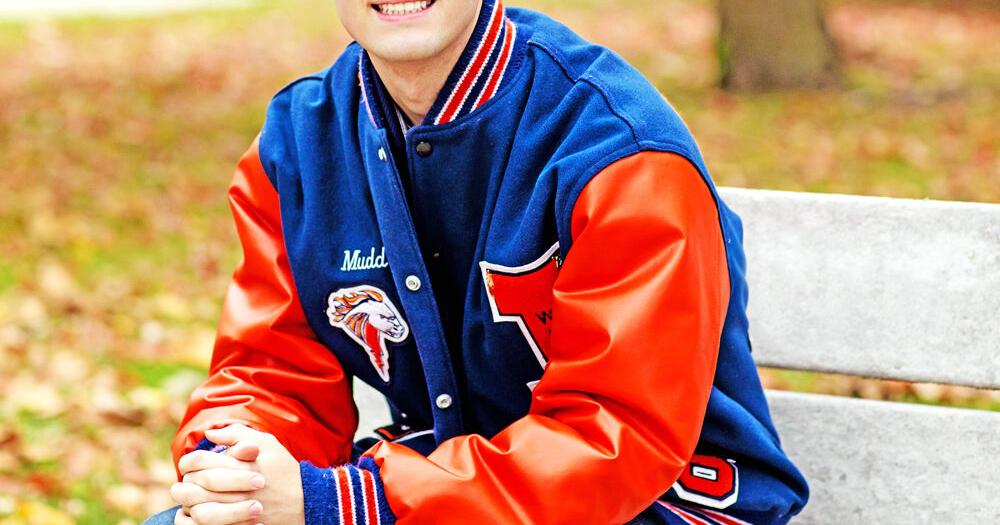 Mudd named March Marine Bank Senior of the Month