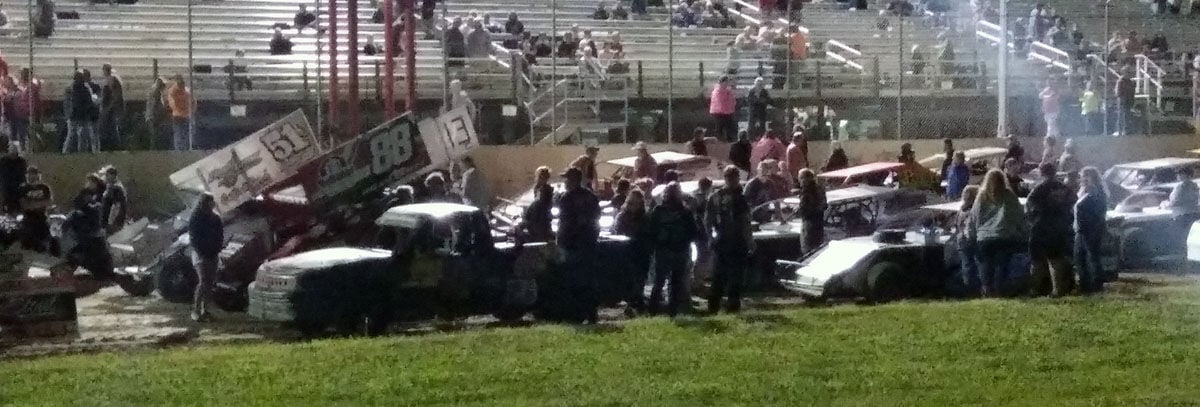34 Raceway: Oliver crowned season champion | The Hawk Eye - Burlington ...