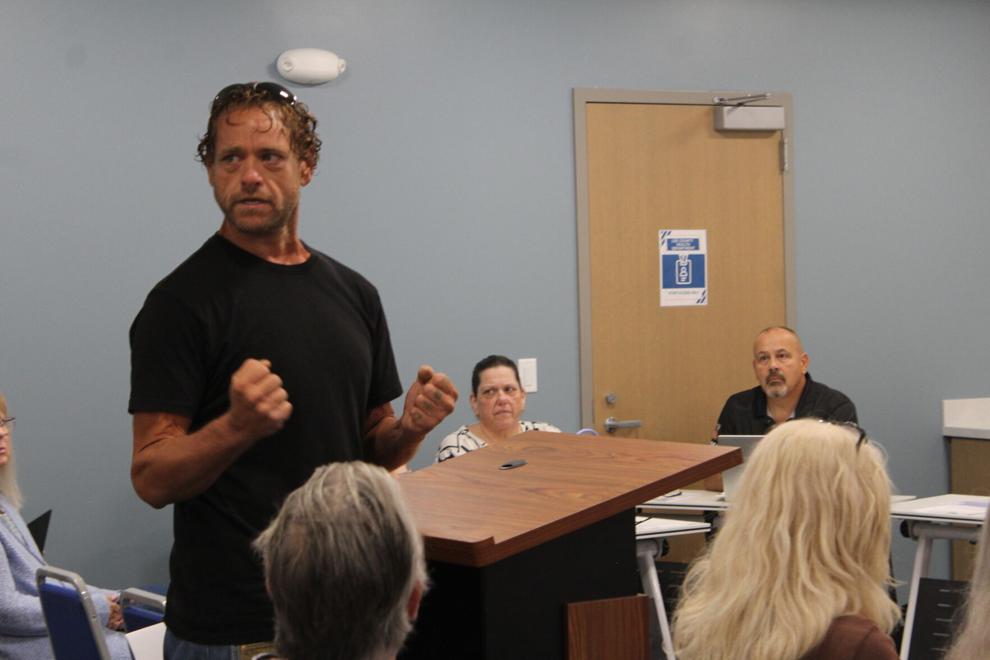 Supervisors seek expert legal advice