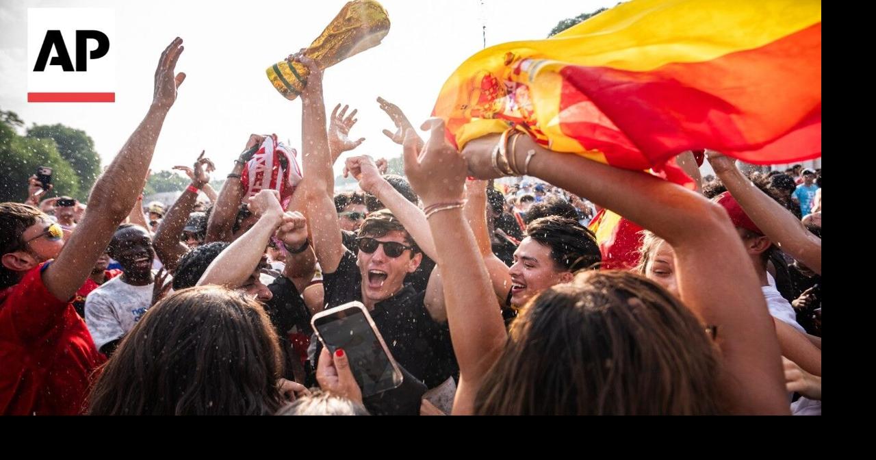 Fans celebrate Spain's 1-0 victory over Argentina in World Cup final