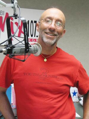 Cosmo Leone shares radio tales in new book