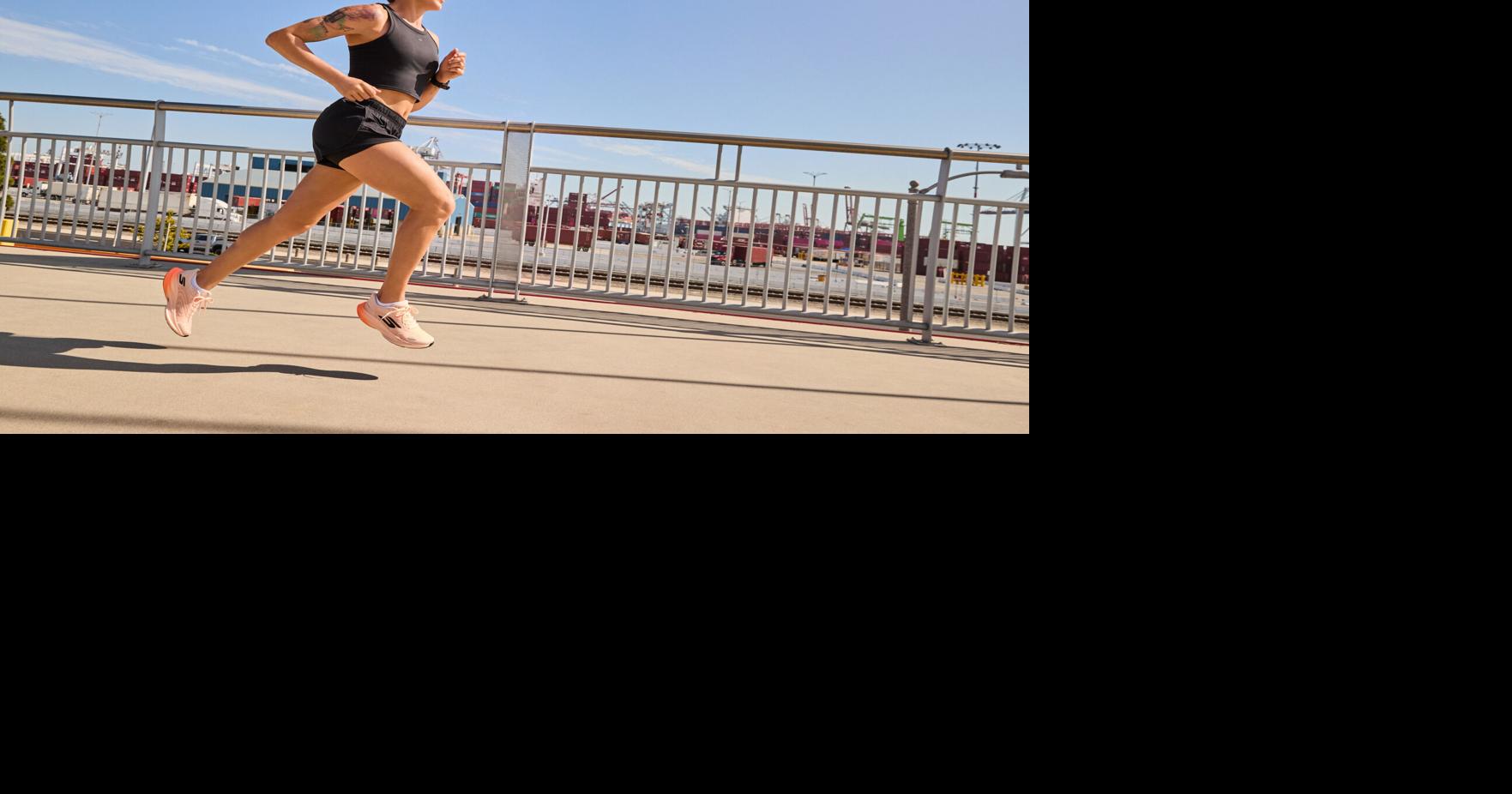 Skechers Signs Elite Runner Shelby Houlihan
