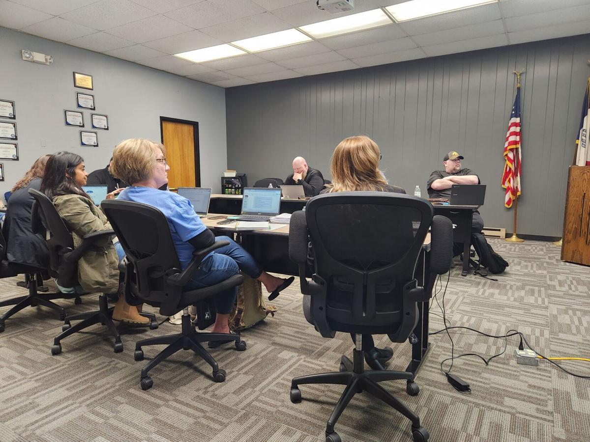 Dravis advocates for public school kids | Daily Democrat, Fort Madison ...