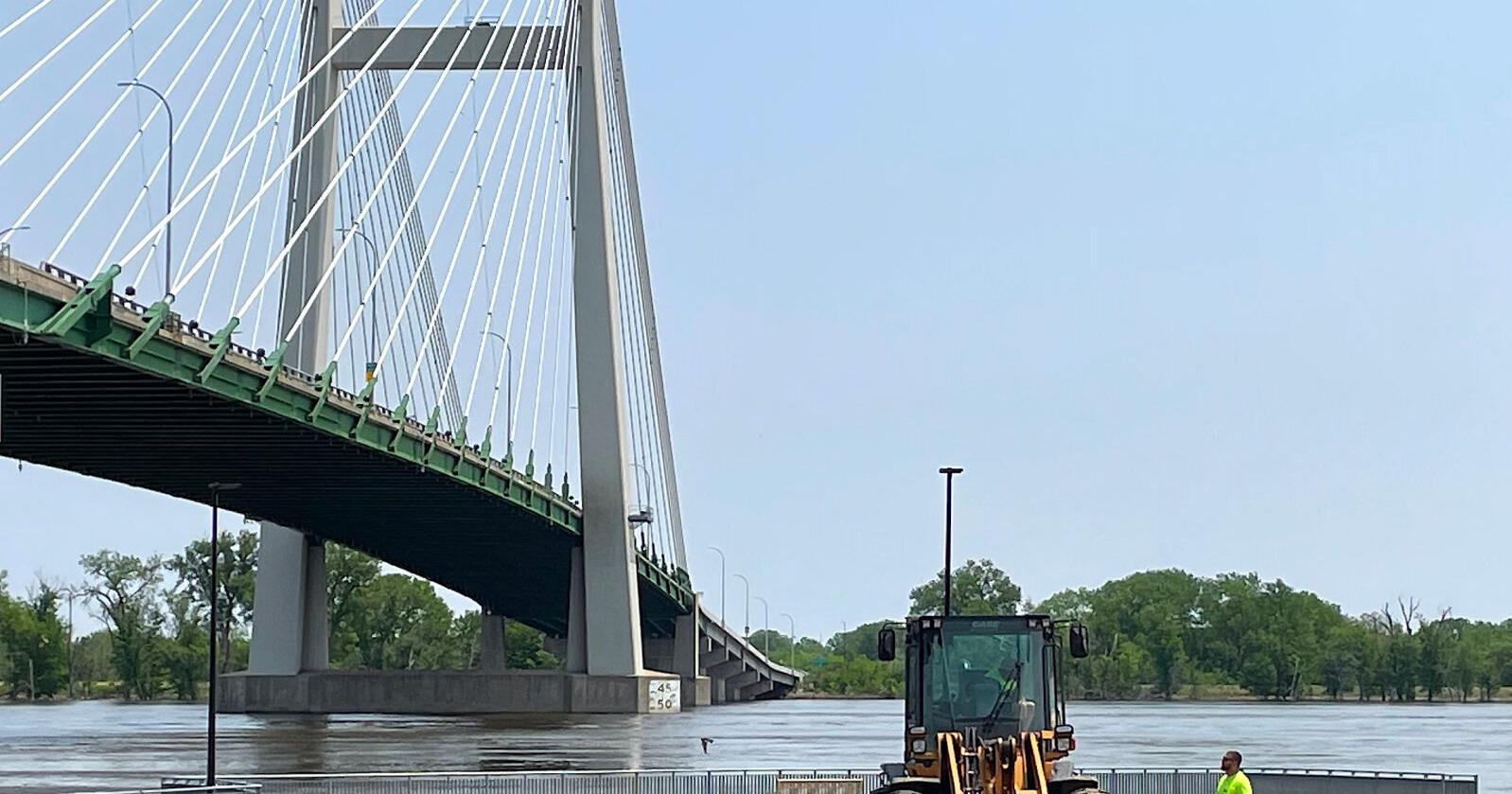 Minor flooding underway on the Mississippi River - Vimarsana News