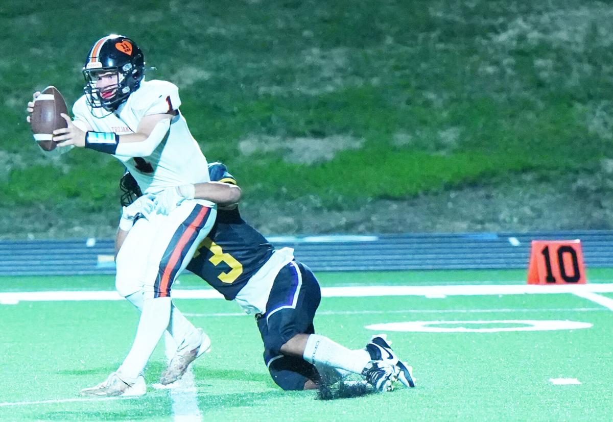 Chiefs open district schedule against Demons Daily Gate City Keokuk